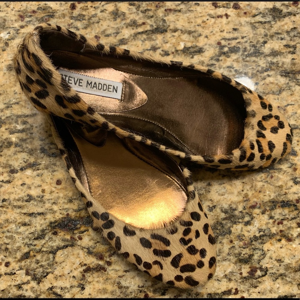 STEVE MADDEN LEOPARD FLATS